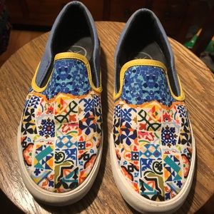Inkkas slip on shoes